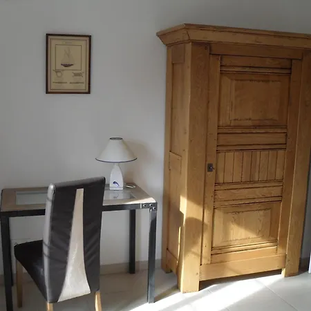 Maison Accueillante A Guerande, 54 M² Avec Jardin * Guérande